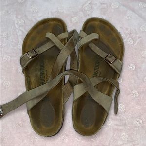 Ankle strap Birkenstocks